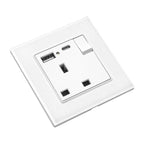 White wall socket outlet with USB-A and USB-C charging ports, single gang switched design with two rectangular receptacles be