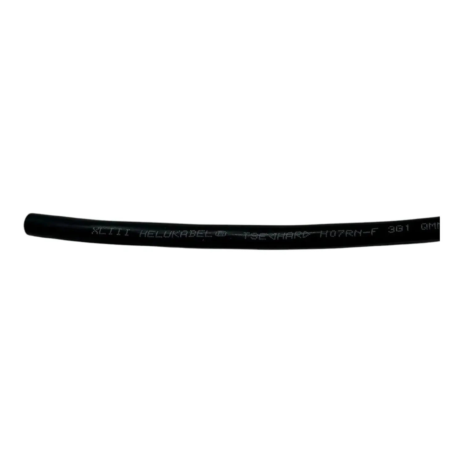Black rubber AC cable with printed specifications, coiled on white background, showing H07RN-F rating and core information.