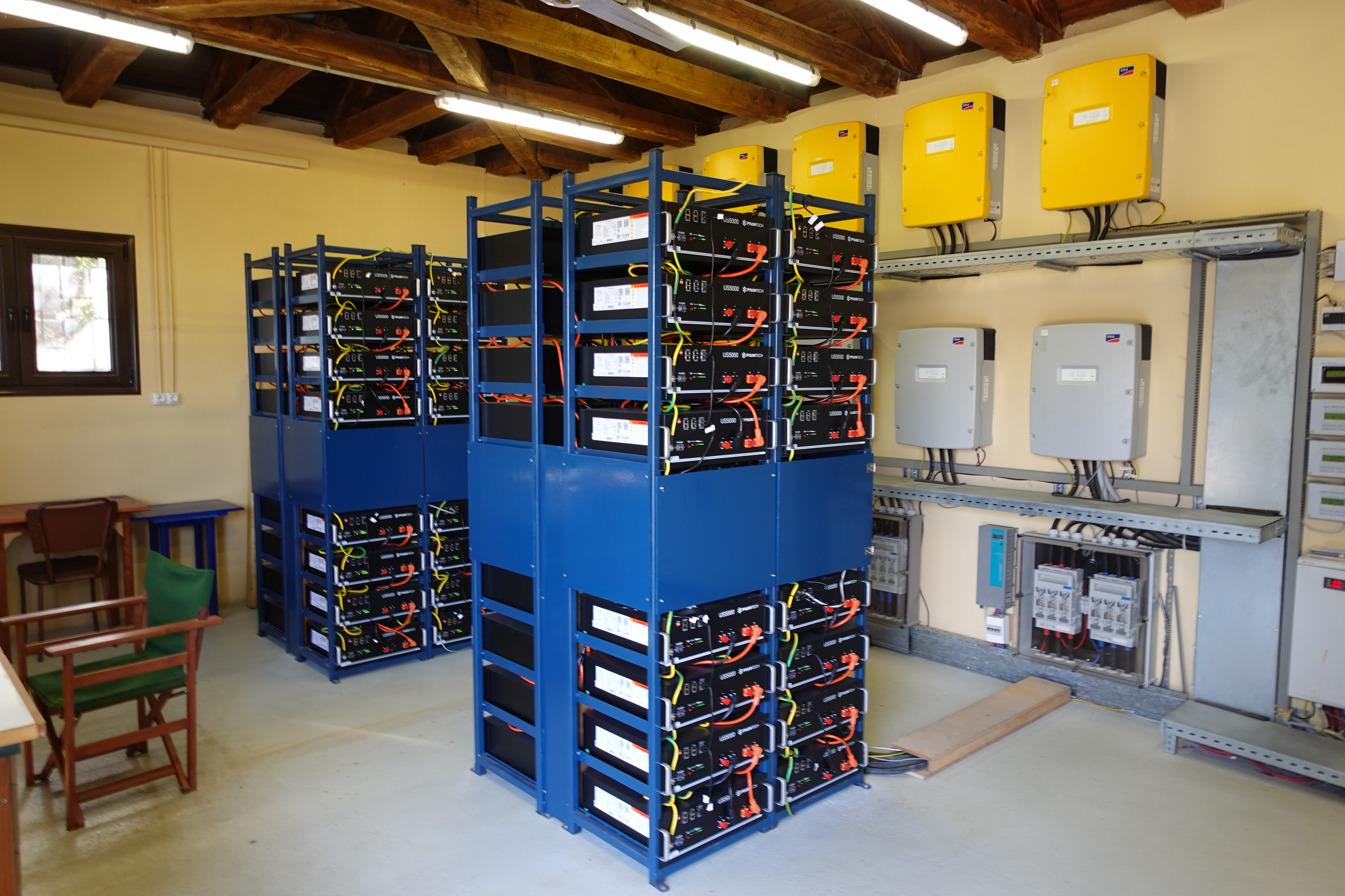 battery room pylontech greece