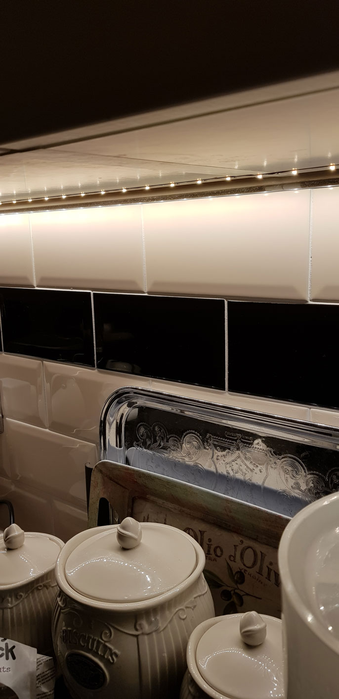 /media/blog/library/diy-ledison-led-strip-7watt-warm-white.jpg
