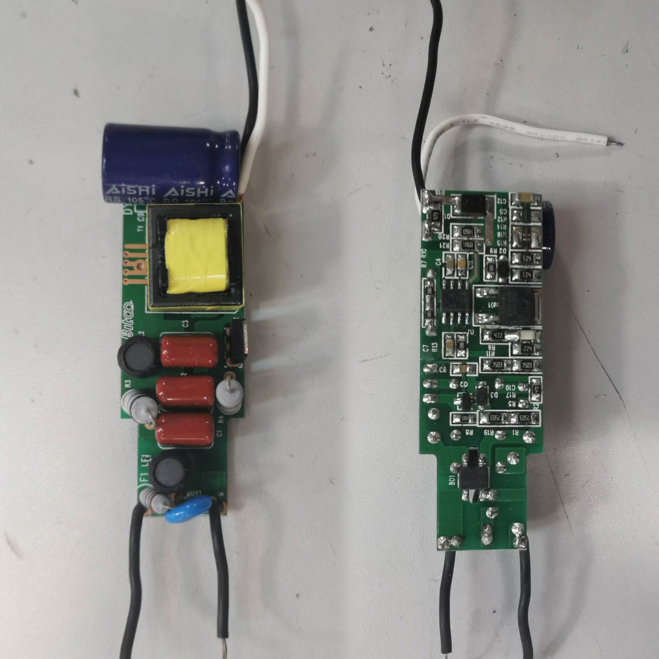 /media/blog/library/ledison-led-bulb-internal-power-supply-14w.jpg